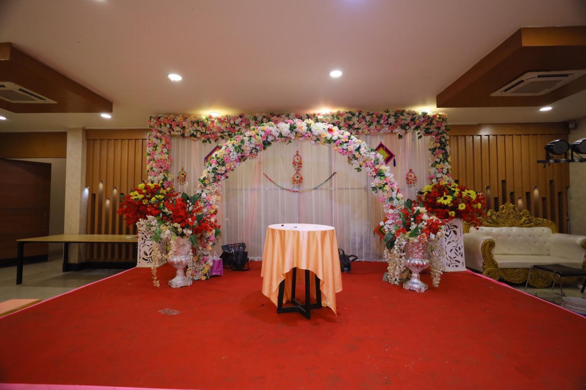 Hotel Wedlock Sector 47 Gurgaon Dış mekan fotoğraf