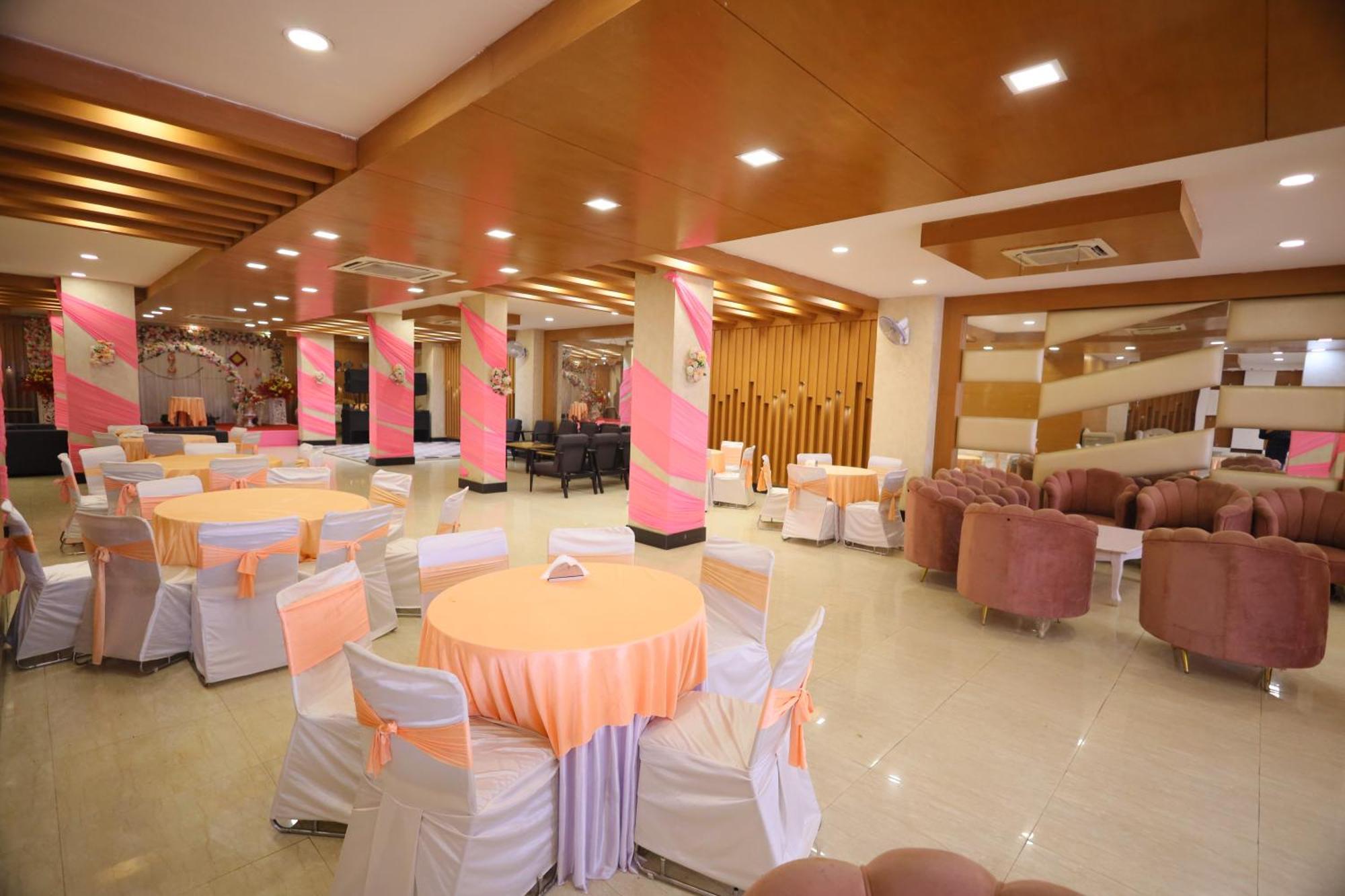 Hotel Wedlock Sector 47 Gurgaon Dış mekan fotoğraf